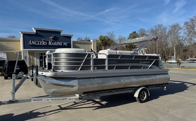 2022 Godfrey Sweetwater 2186 FS 